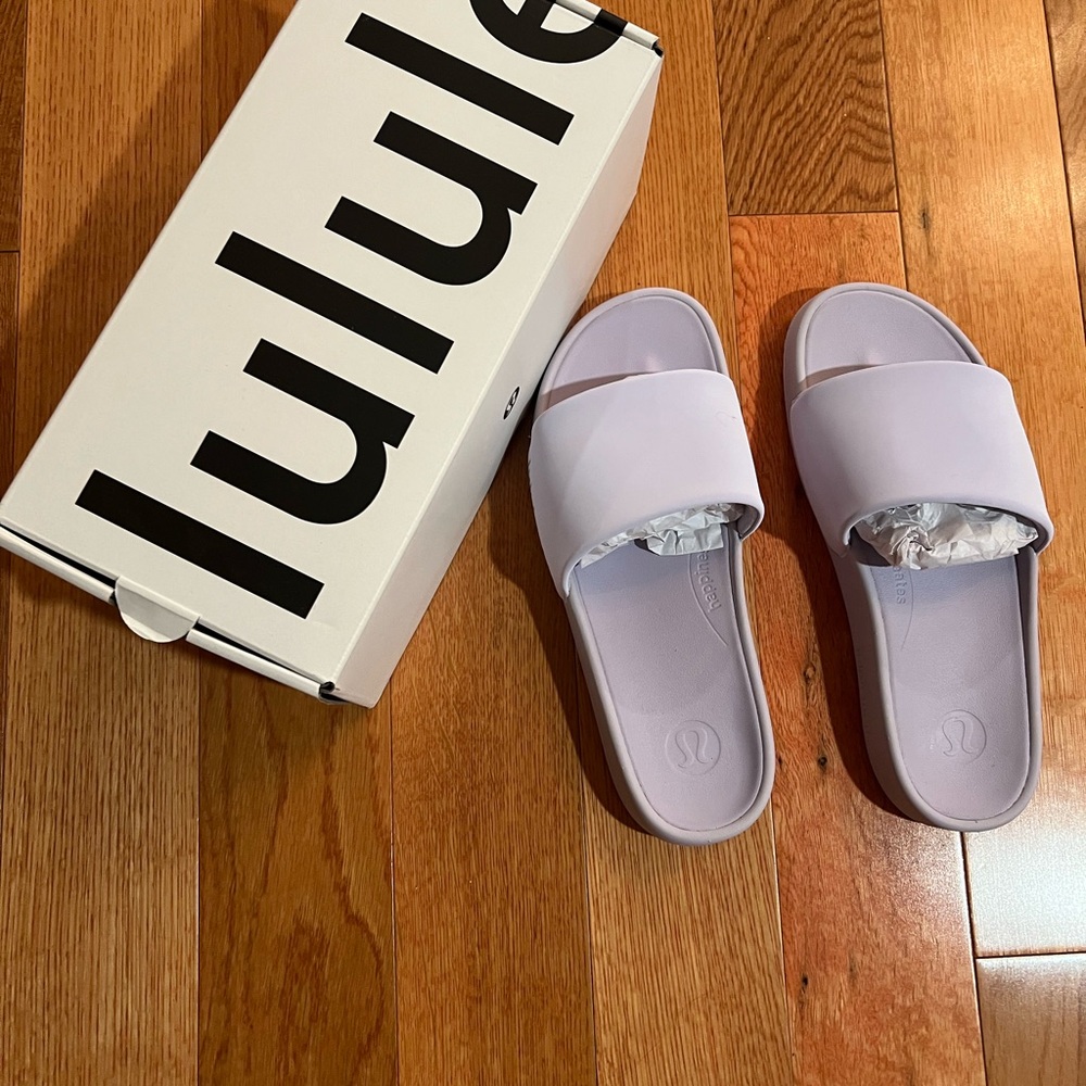 lululemon athletica Lavender Slide Sandals